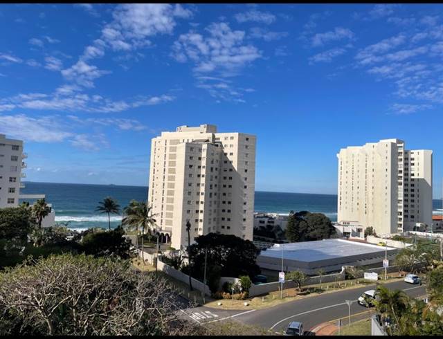 3 BEDROOM APARTMENT FOR SALE IN UMHLANGA CENTRAL